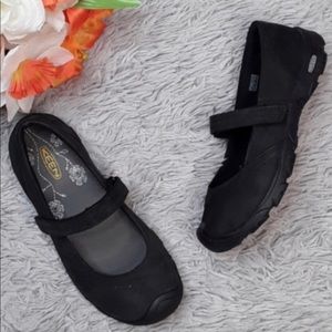 KEEN Black Mary Jane Leather Flats EU 38